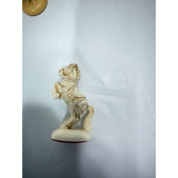 Vintage Schach Plastic Chess Set Medieval Camelot Full Set Germany No Board - Picture 10 of 16